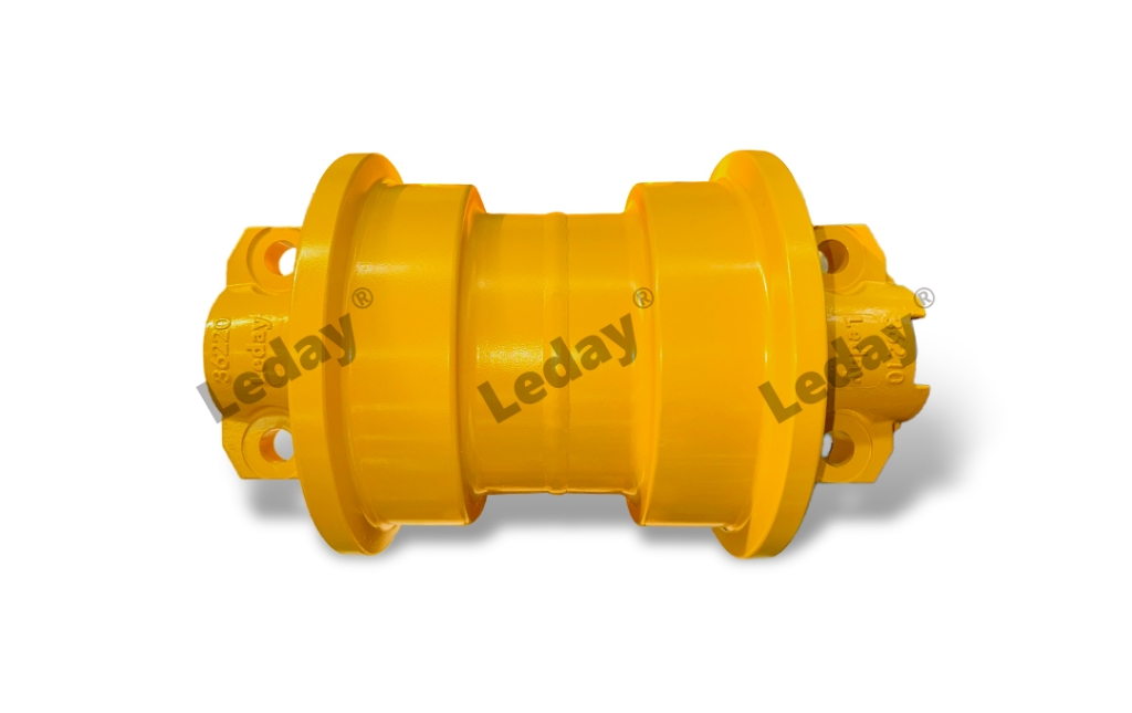 Опорный каток в сборе 175-30-00486